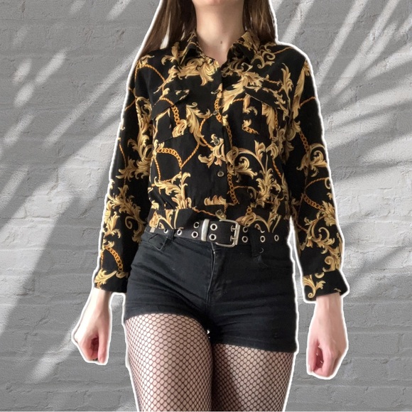 NEW VERSACE STYLE BUTTON UP TOP WITH POCKETS - Picture 3 of 13